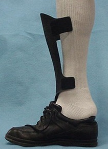 踵が空いているデザインの画像