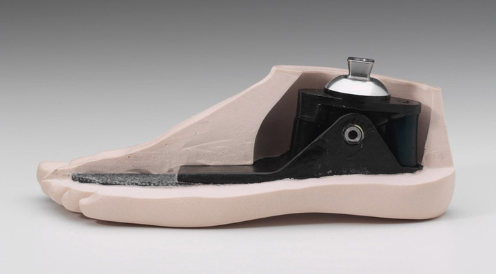 田沢製作所マーケティング部 : 義足足部一覧